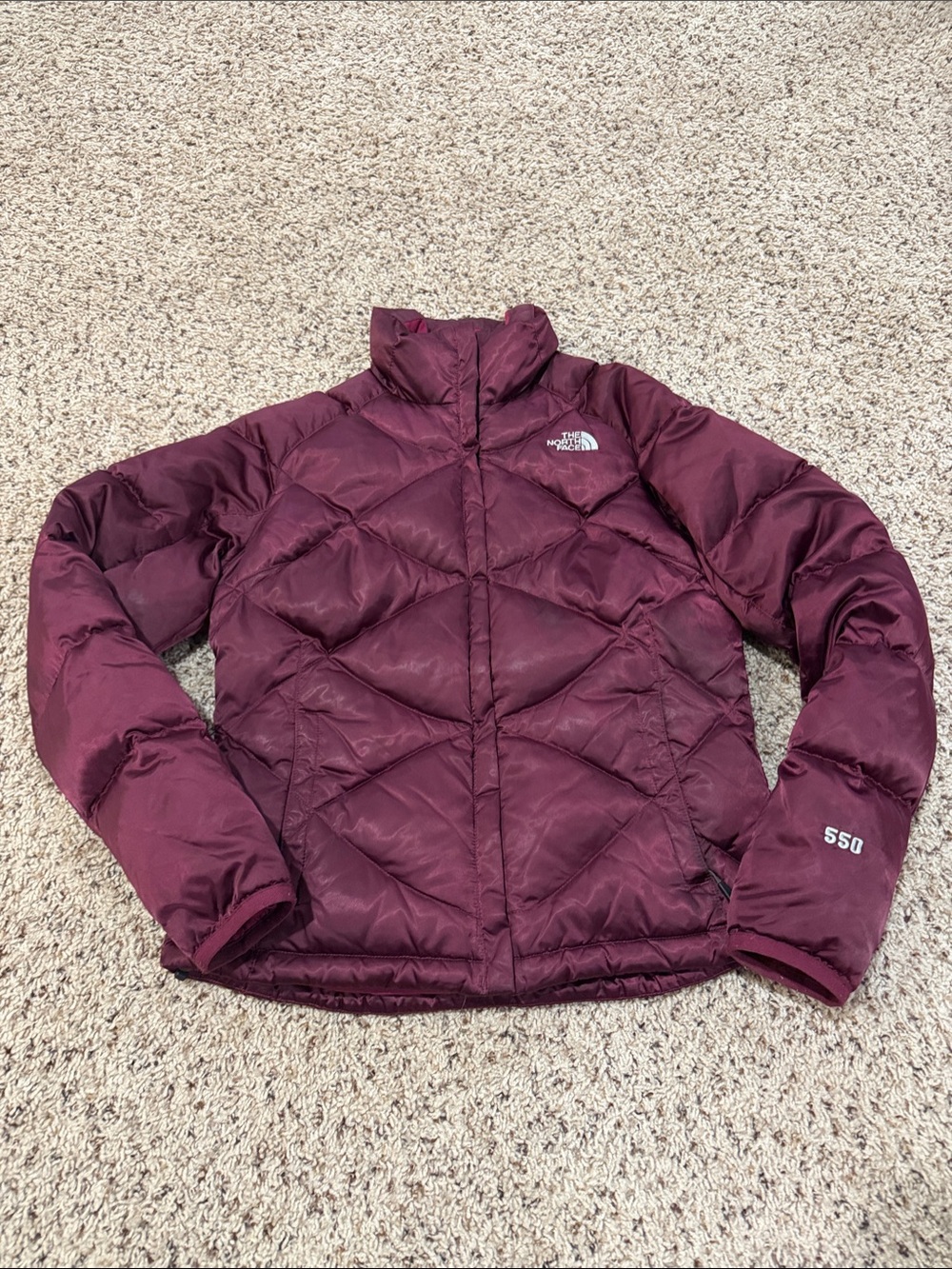 The North Face Women's Maroon Quilted 550 Down Puffer Jacket